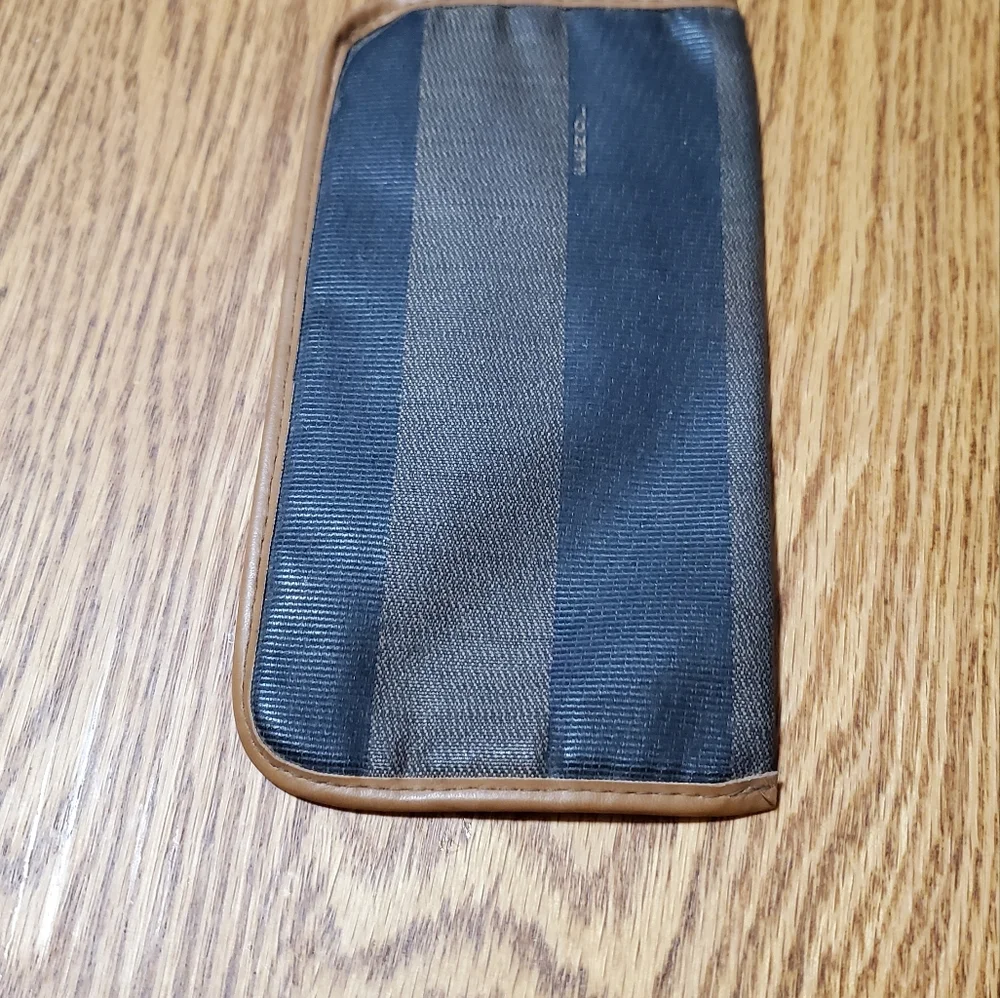 FENDI Vintage Penguin Stripe Slim Eyeglasses Soft Leather Case - Picture 4 of 6